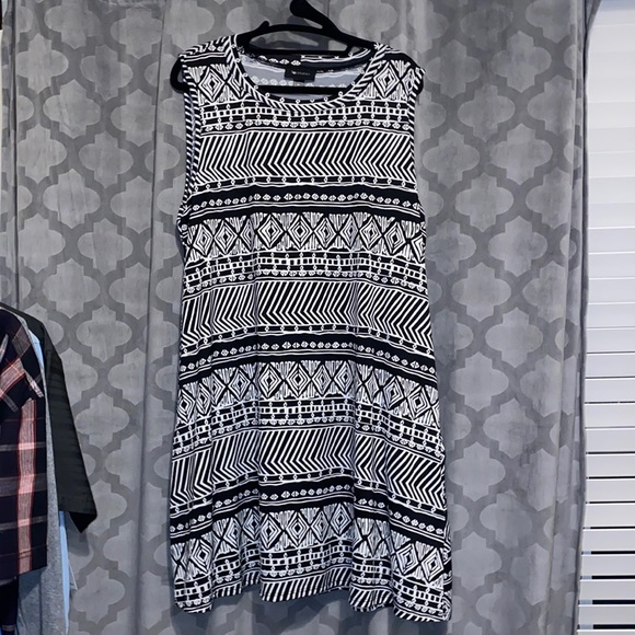 AB Studio Dress - Picture 1 of 4